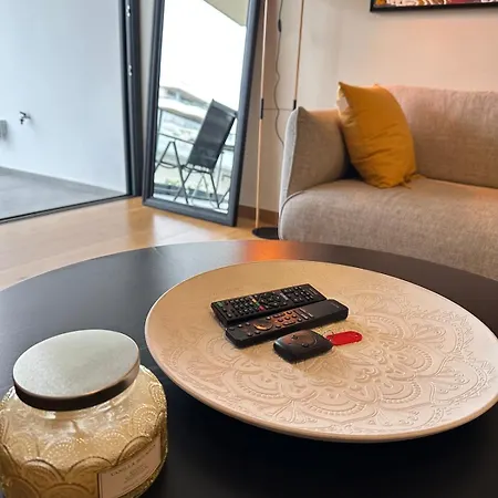 Luxury Hub Spot Apartment Nicosia Exterior photo