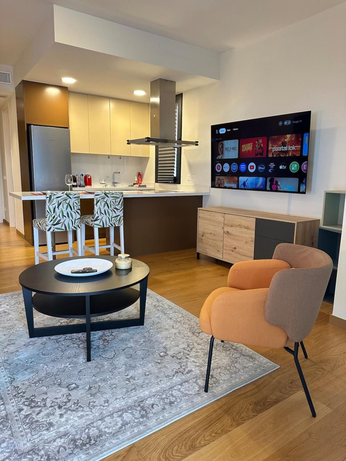 Luxury Hub Spot Apartment *